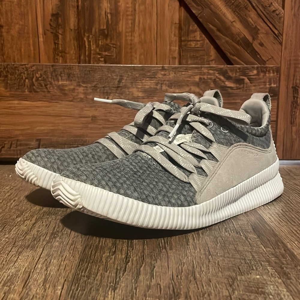 Sorel Gray Athletic Shoes